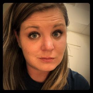 Meet your Posher, Kara